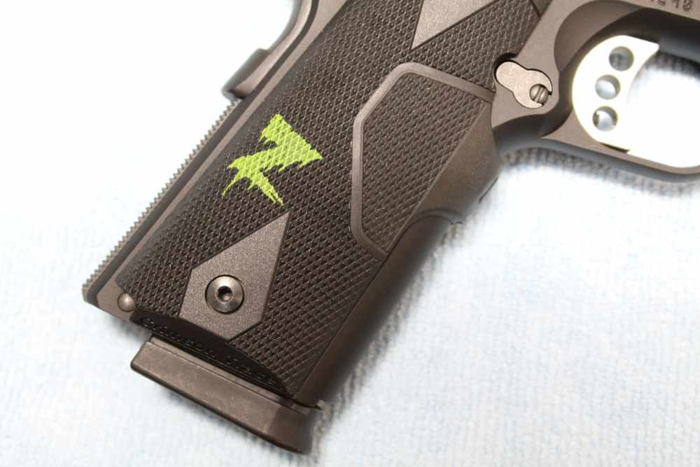 Para-USA Expert Commander in 45ACP, Unfired with CT LG0401z red laser grips-img-6