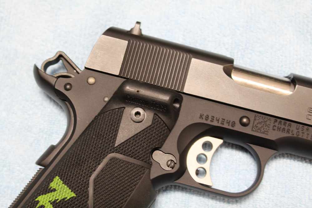Para-USA Expert Commander in 45ACP, Unfired with CT LG0401z red laser grips-img-7