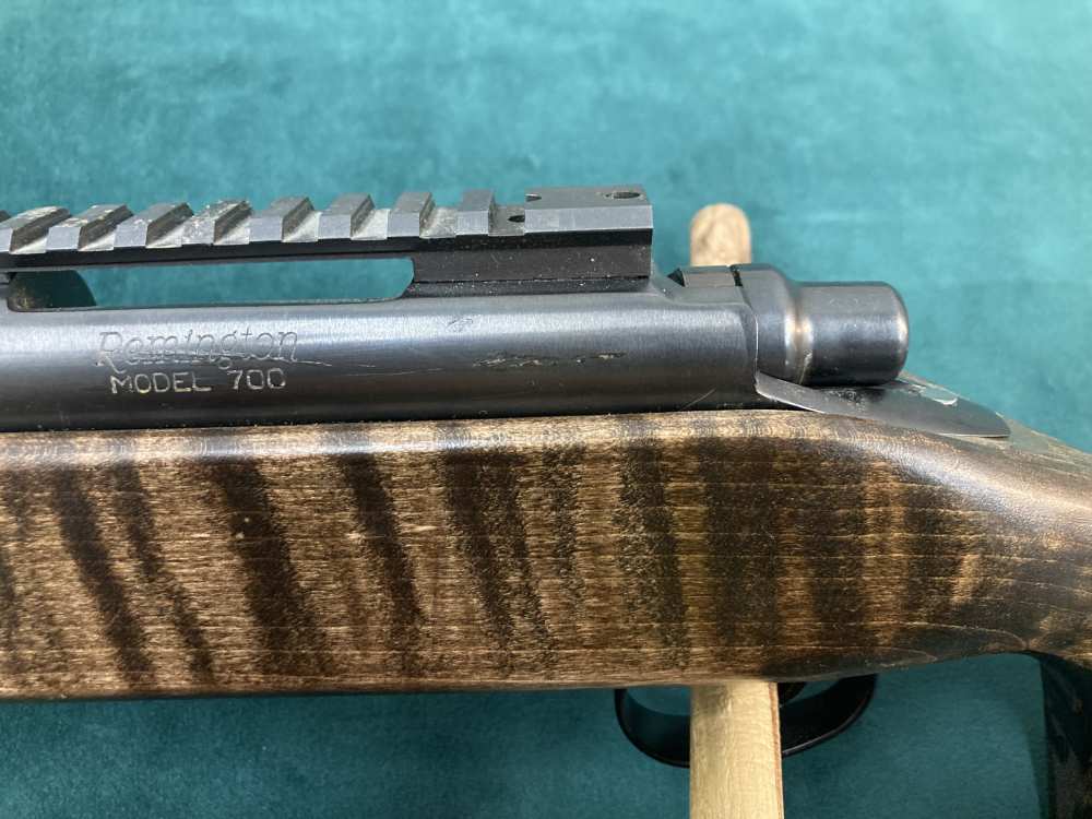 Remington 700 .223 Rem with extra stock and Sightron scope.-img-6