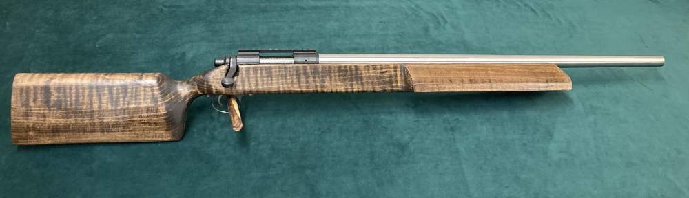 Remington 700 .223 Rem with extra stock and Sightron scope.-img-12