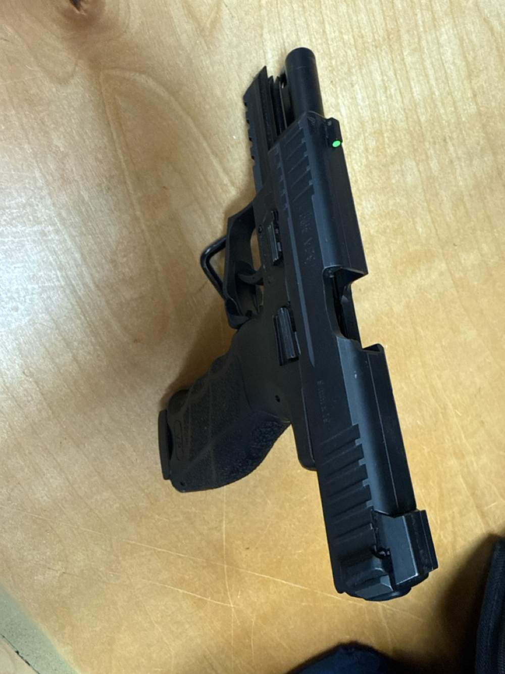 Heckler & Koch VP9 - GC - 9x19 - W/Holster - PENNY! .01! NR!-img-6