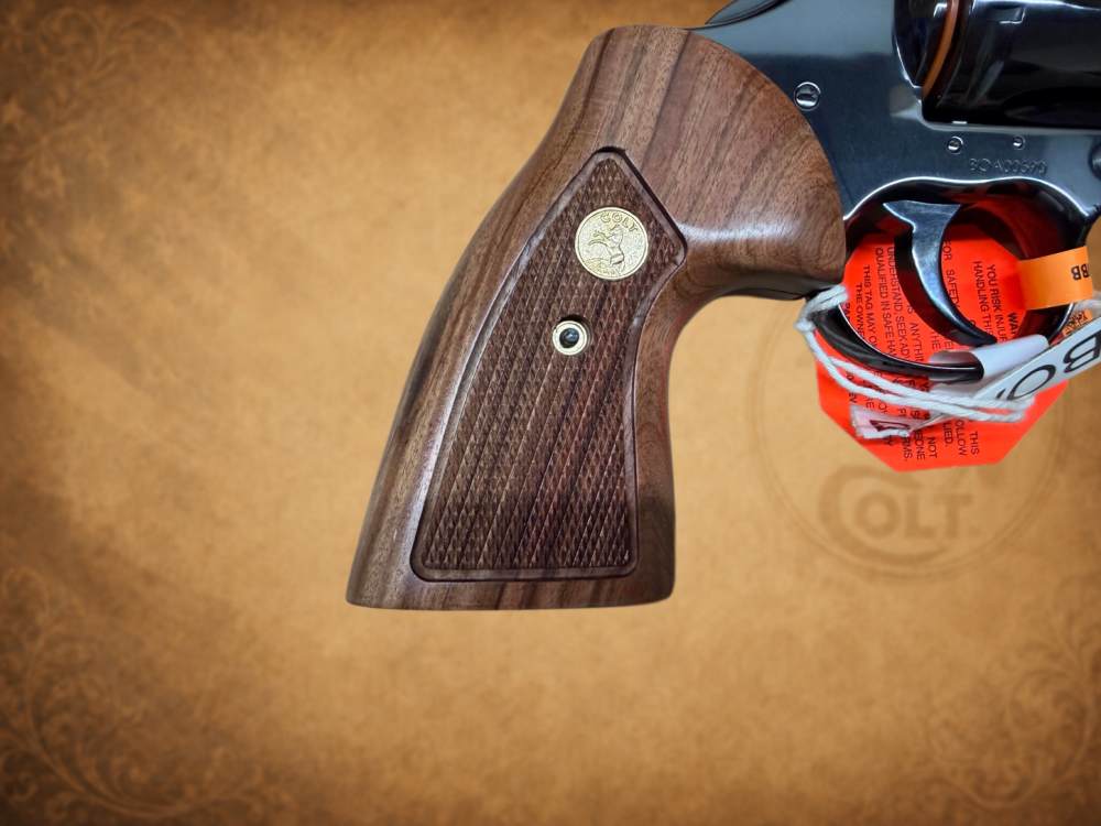 Colt BOA Revolver 6" 357 Mag Blued Python Series BOA-BP6WBB SN 590-img-16