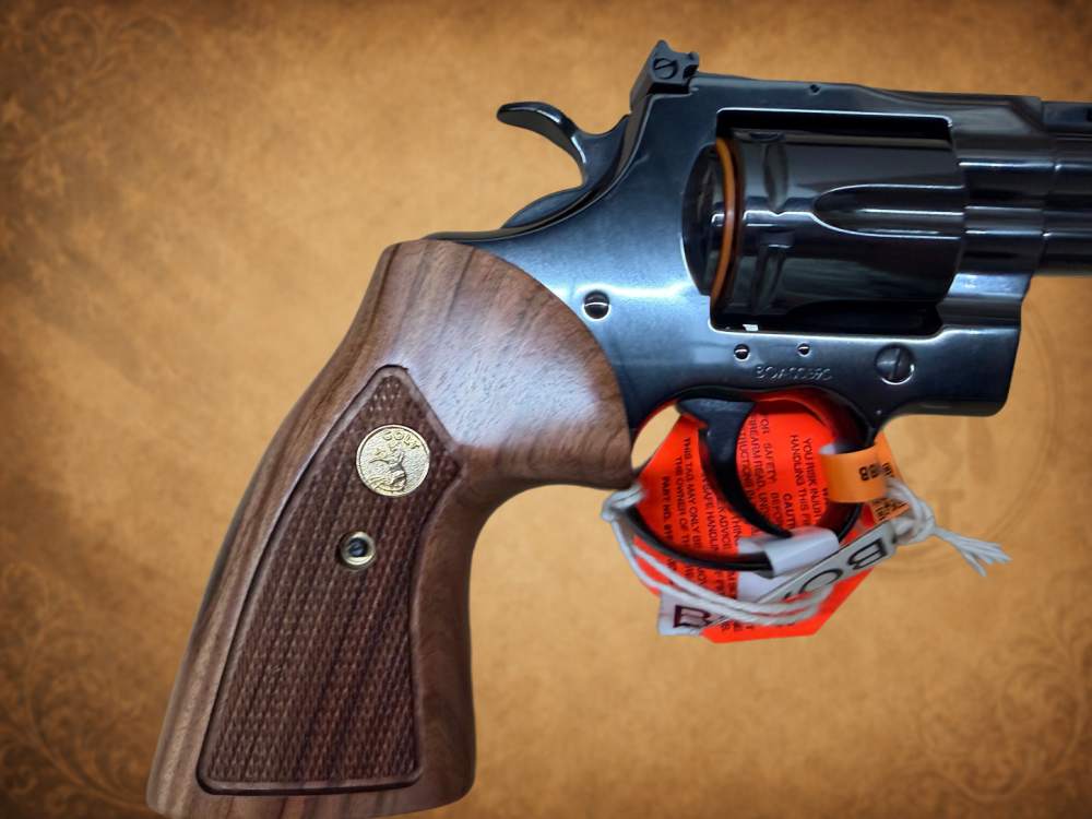Colt BOA Revolver 6" 357 Mag Blued Python Series BOA-BP6WBB SN 590-img-15