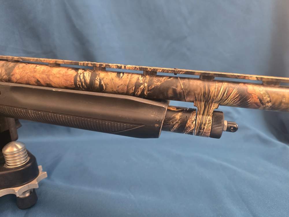 Mossberg 535 – 12 Gauge Pump-Action Shotgun (Mossy Oak Camo)-img-3