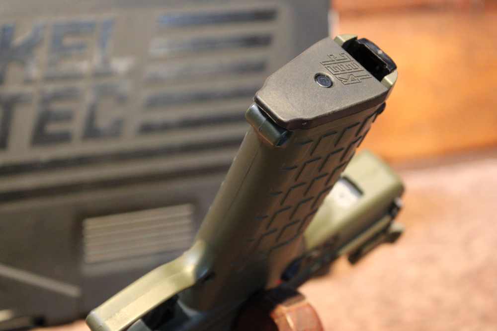 Kel Tec CP33 .22 LR 5.5" bbl w/ Box Two Magazines-img-22