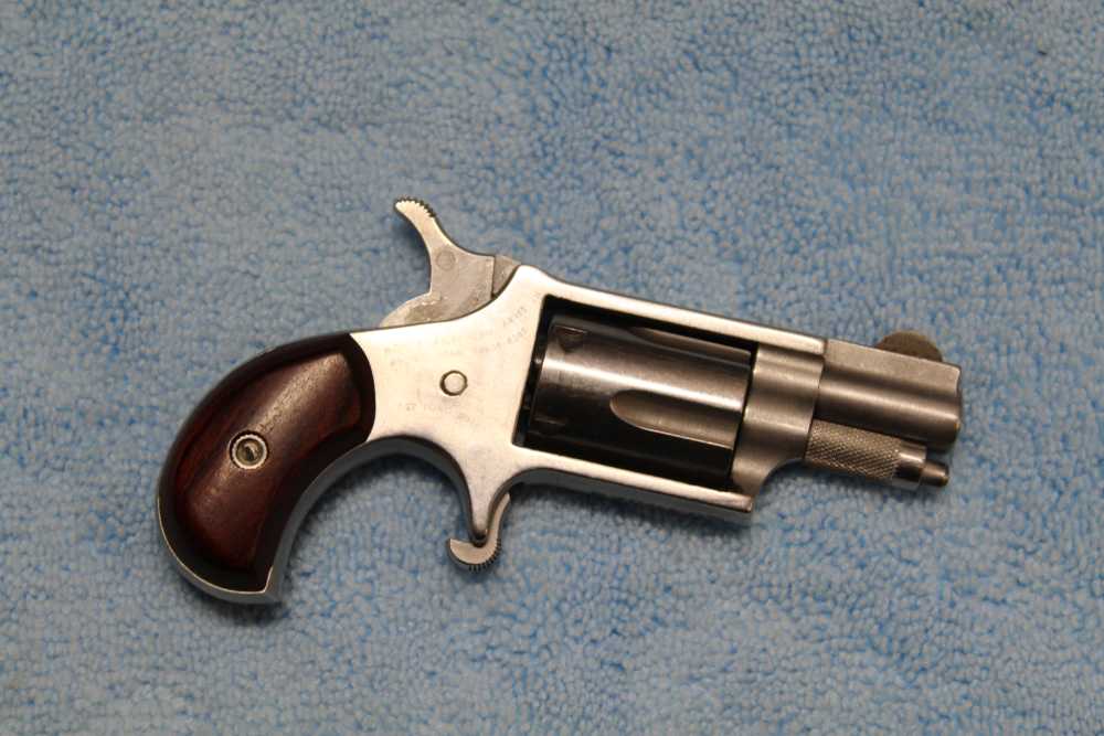 North American Arms MIni Revolver in .22 Long Rifle -img-0