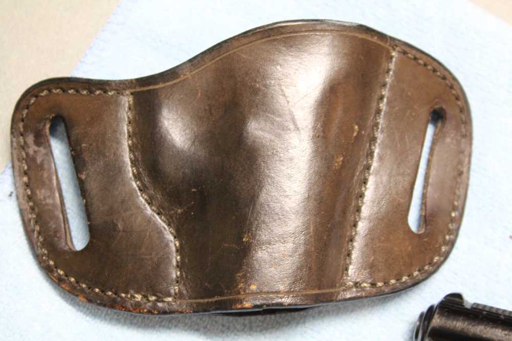 Walther PP in 7.65mm (.32 ACP), with leather holster-img-29