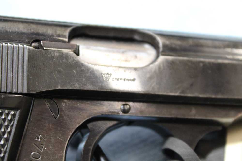 Walther PP in 7.65mm (.32 ACP), with leather holster-img-20