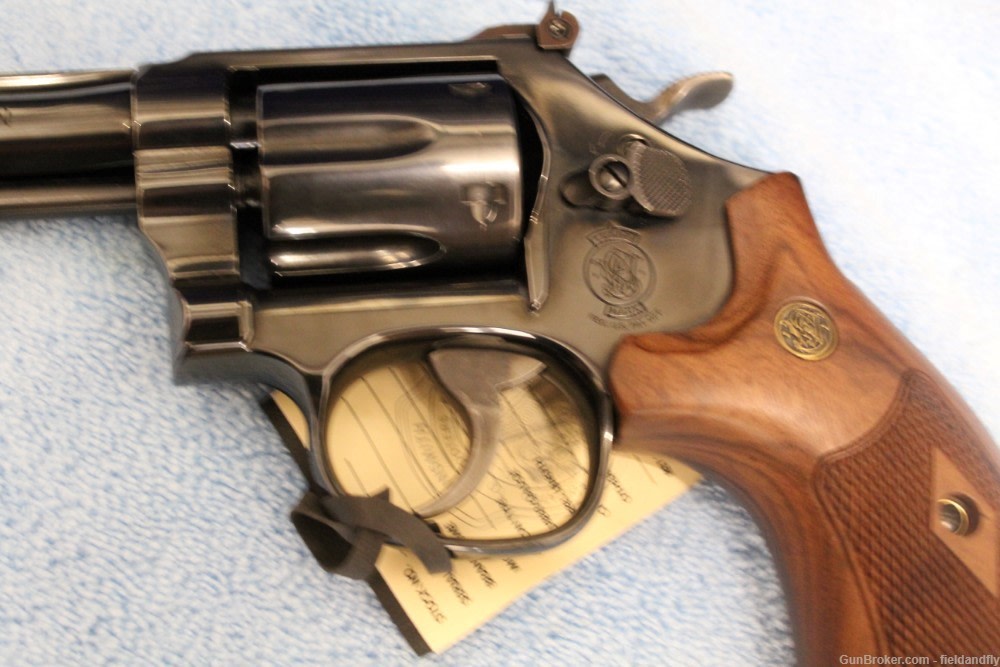 Smith & Wesson Model 48-7 revolver in .22 MRF CTG (.22 Magnum) 4-inch-img-18