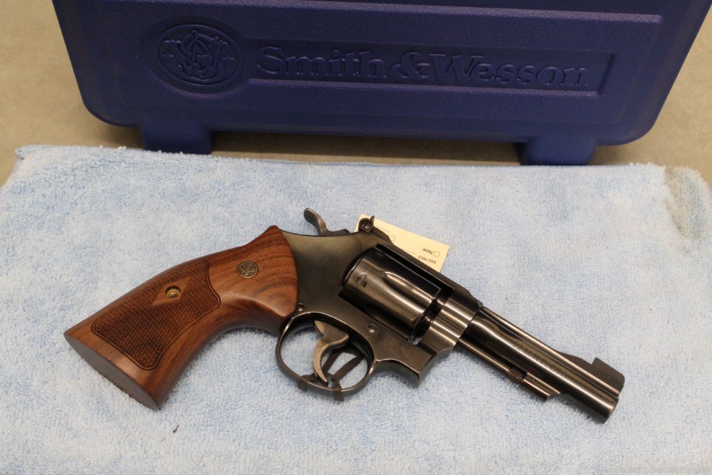 Smith & Wesson Model 48-7 revolver in .22 MRF CTG (.22 Magnum) 4-inch-img-0