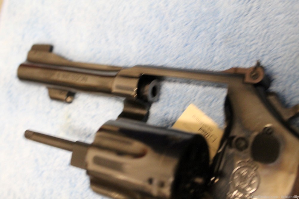 Smith & Wesson Model 48-7 revolver in .22 MRF CTG (.22 Magnum) 4-inch-img-20