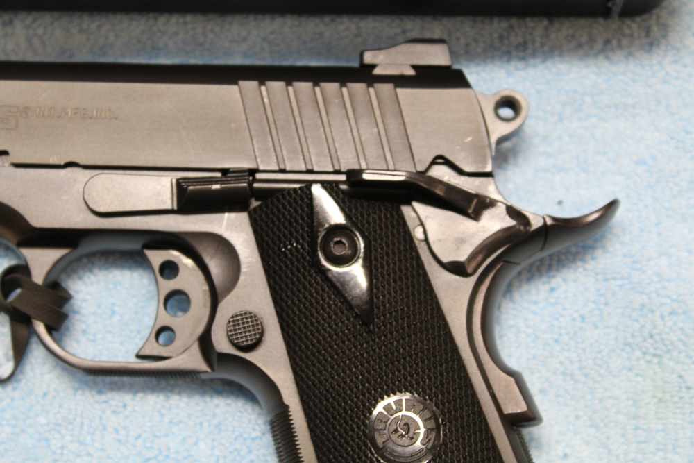 Taurus PT 1911 in .45 ACP, Excellent Condition, Factory Box, 2 magazines-img-3