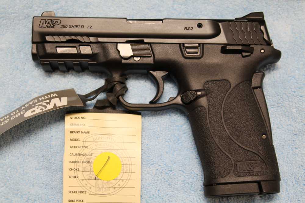 Smith & Wesson M&P380 Shield EZ M2.0 with Thumb Safety New Condition-img-12
