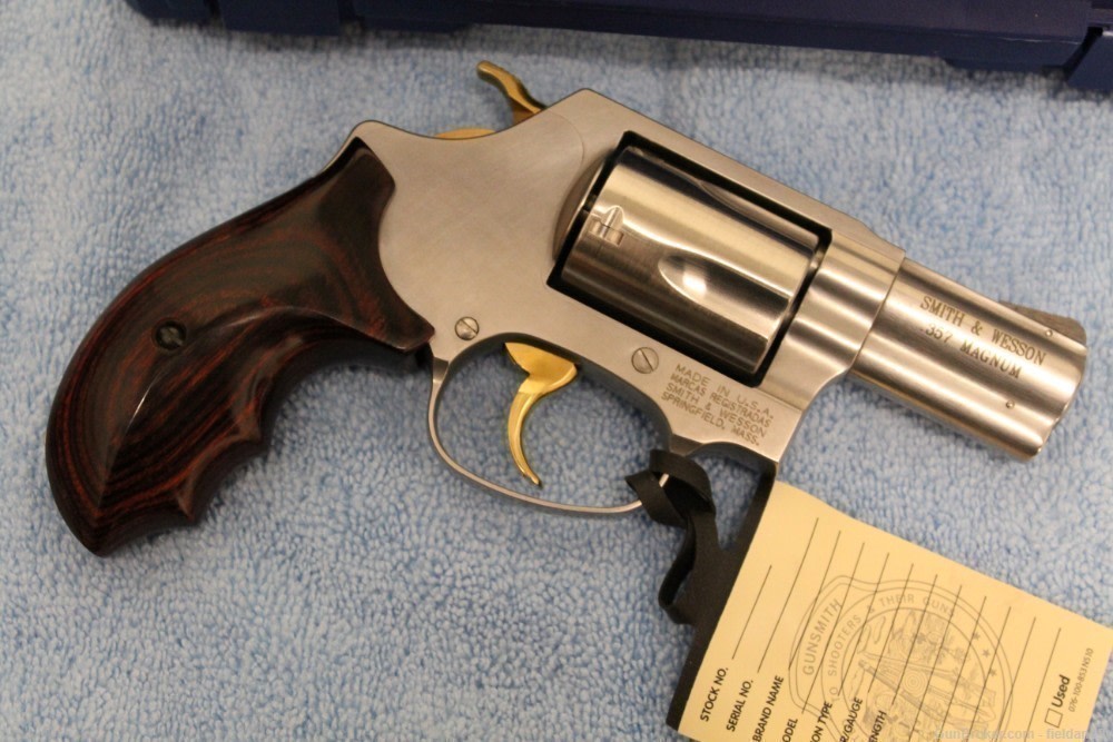 Smith & Wesson Model 60 "Special" 357 mag, Excellent Condition-img-4