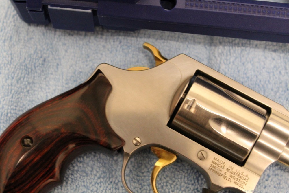 Smith & Wesson Model 60 "Special" 357 mag, Excellent Condition-img-6