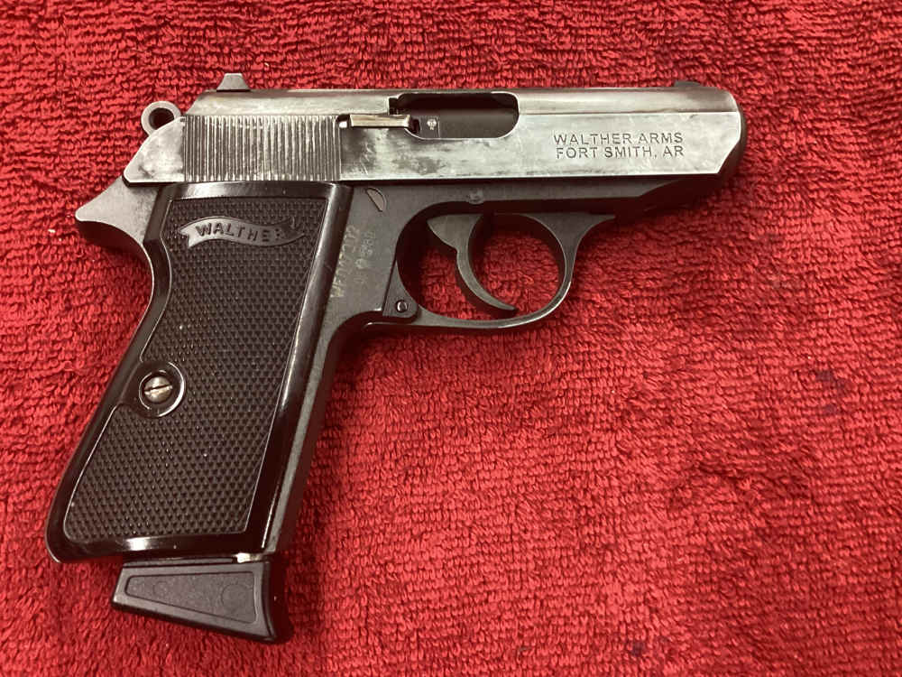 Walther PPK/S .22 L.R. Germany Threaded Barrel - NO CC FEES!-img-1