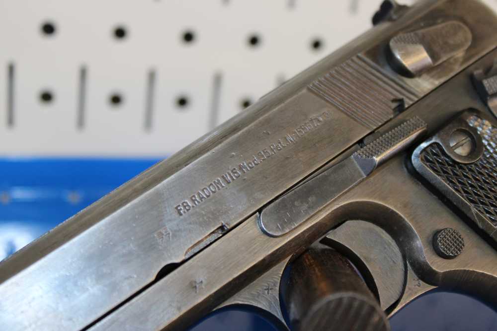 FB Radom VIS 35 (Type II - 3 Lever) - 9mm Luger - German - WaA140 - 1943-img-10