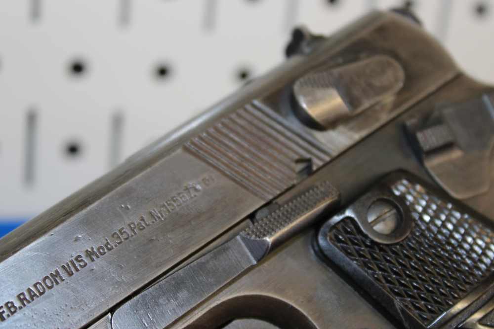 FB Radom VIS 35 (Type II - 3 Lever) - 9mm Luger - German - WaA140 - 1943-img-9
