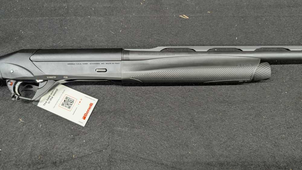 Benelli SBE 3 LH 20GA 28inch Semi Auto 10373 NIB-img-7