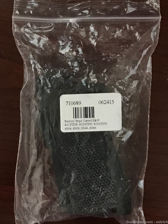 New Factory S&W Grips For: 6906 6904 6946 6944 4013TSW 4053TSW + *BEWARE*-img-1