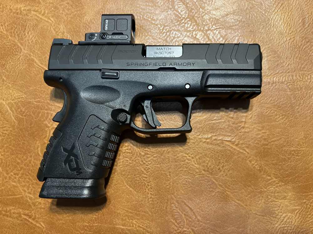 10mm Springfield XD-M Elite OSP Compact w/ Enclosed Green Dot and Ext Mag-img-1
