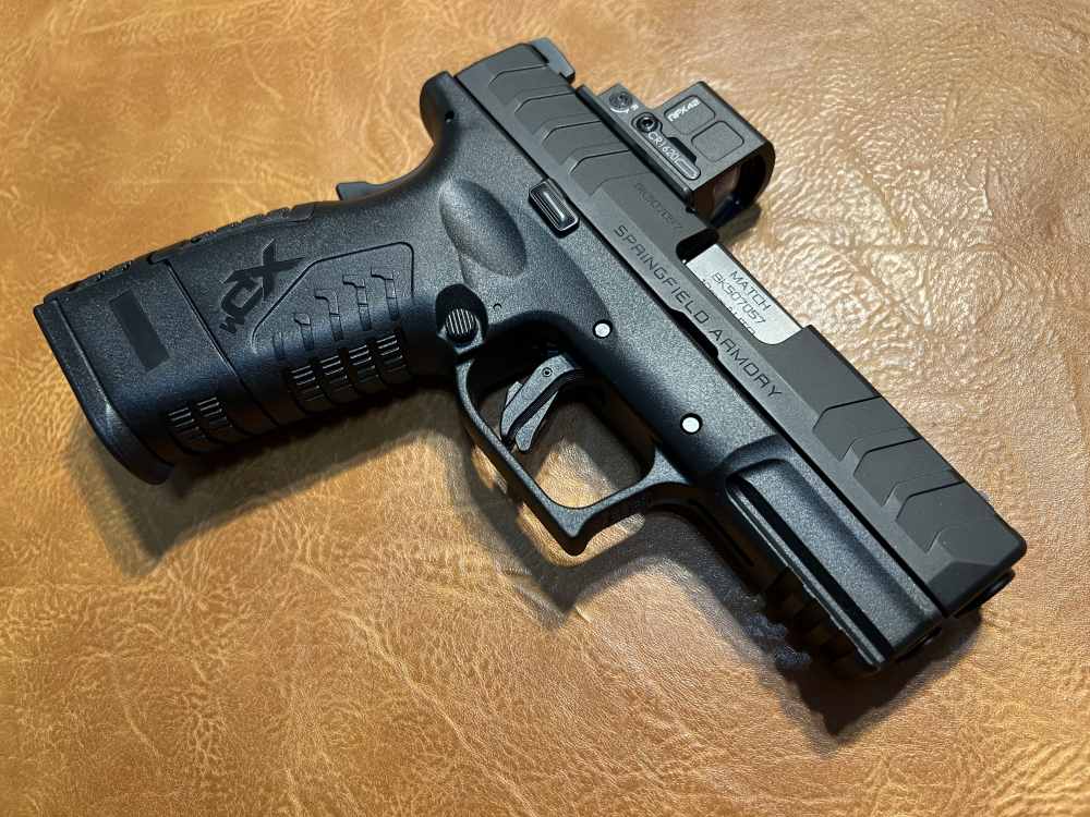 10mm Springfield XD-M Elite OSP Compact w/ Enclosed Green Dot and Ext Mag-img-10