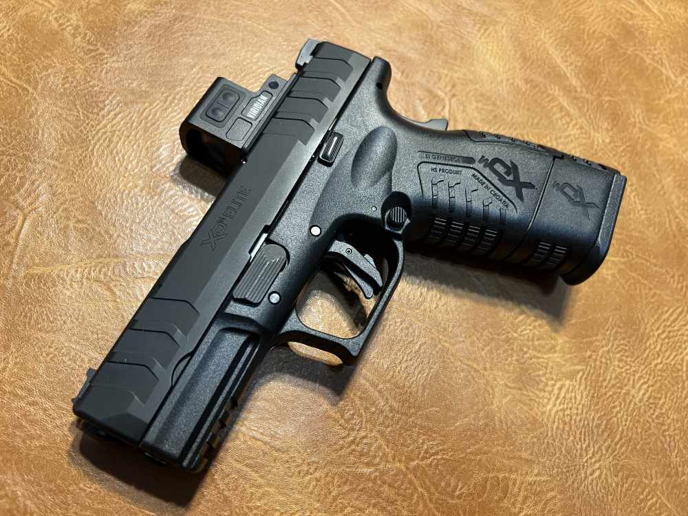 10mm Springfield XD-M Elite OSP Compact w/ Enclosed Green Dot and Ext Mag-img-9