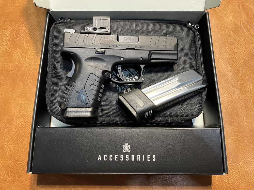 10mm Springfield XD-M Elite OSP Compact w/ Enclosed Green Dot and Ext Mag-img-0