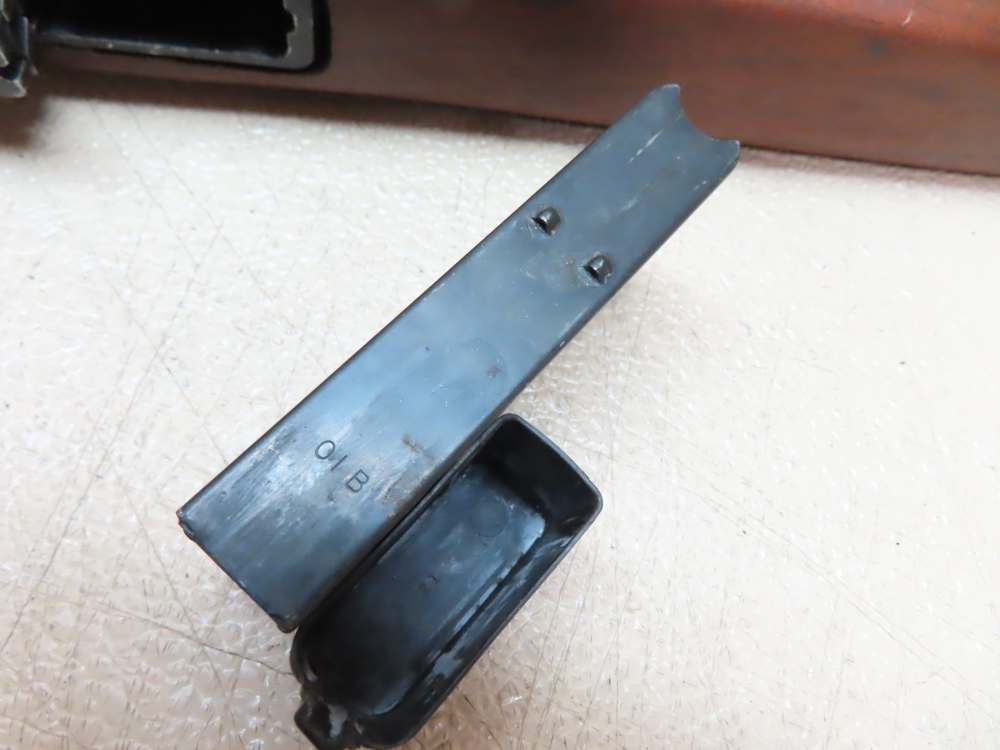 Universal M1 Carbine Paratrooper 30 Carbine  -img-46