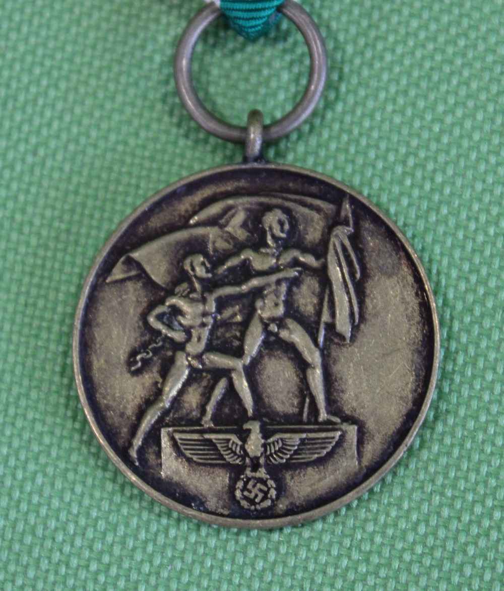 German World War II Military 1939 Memel Lands Decoration HI-img-1