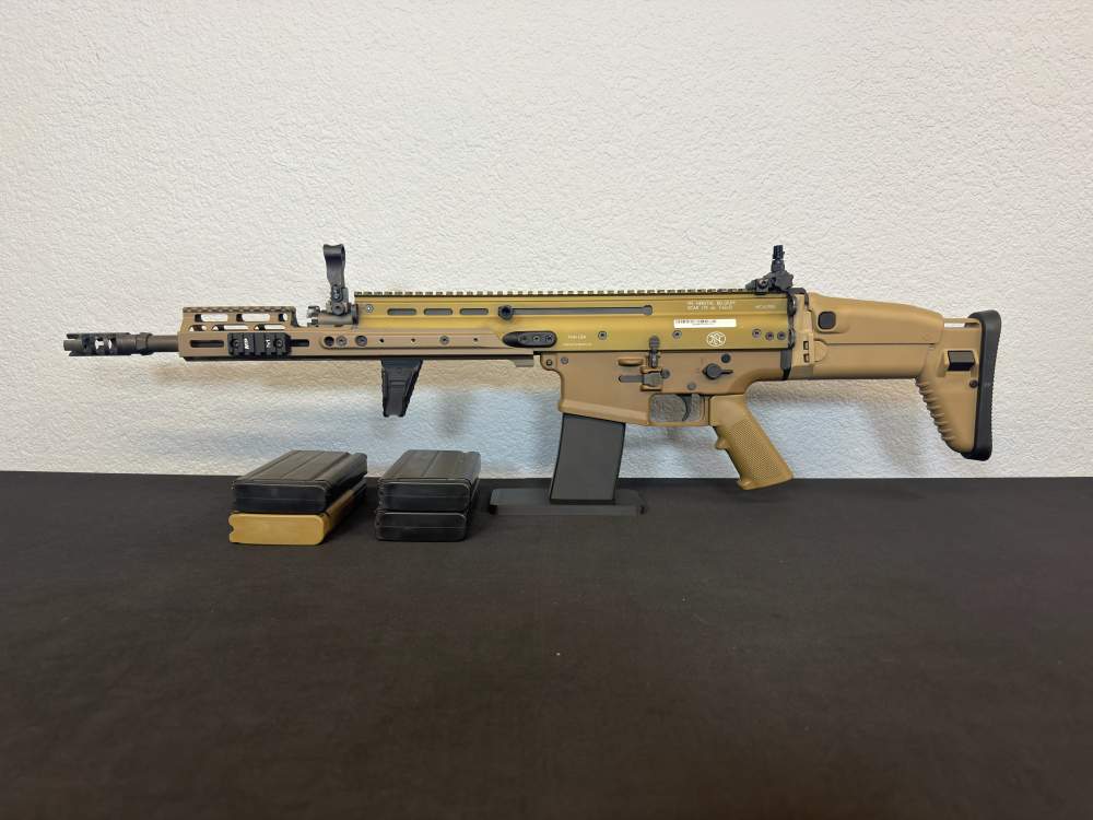 LIKE NEW SCAR 17S 7.62 NATO FDE (MREX Handguard +4 Mags)-img-6