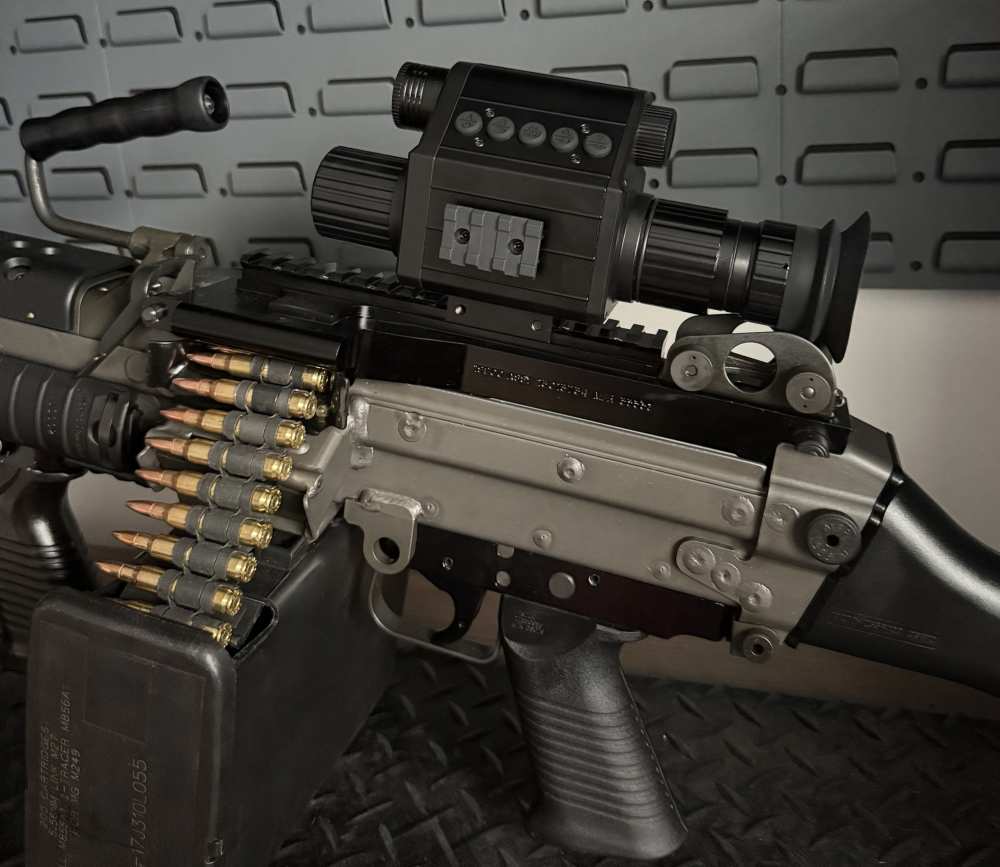 Night Vision Hunting Scope-img-1