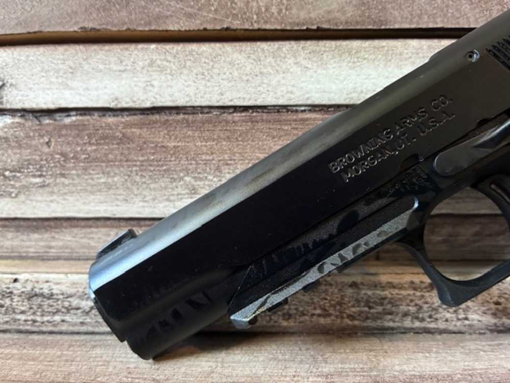 NIB Browning 1911-22 BLK LBL 22LR 4.25"-img-11