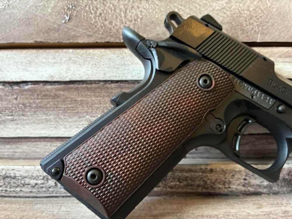 NIB Browning 1911-22 BLK LBL 22LR 4.25"-img-3