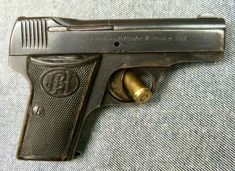 WWI GERMAN BECKER & HOLLANDER BEHOLLA .32 ACP  MILITARY PISTOL -img-0