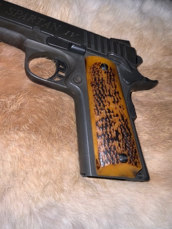 1911 Grips, Snake Jigged Camel Bone, Amber color, full size grips (GB114)-img-5