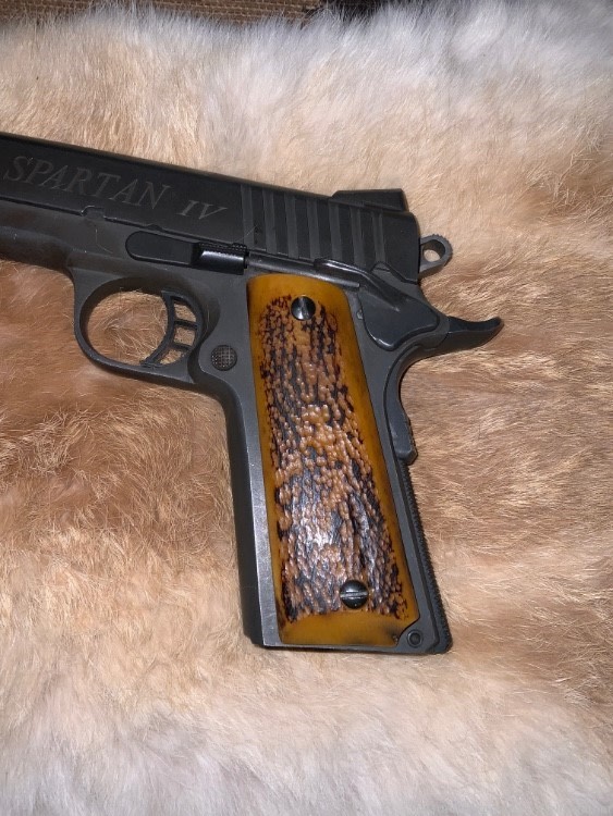 1911 Grips, Snake Jigged Camel Bone, Amber color, full size grips (GB114)-img-3
