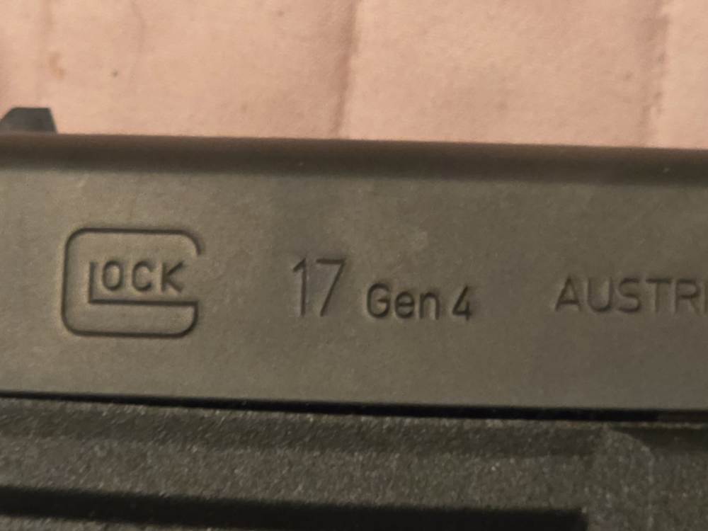 Glock 17 Gen 4 9x19mm 15 years September 11 Commemorative never fired-img-3