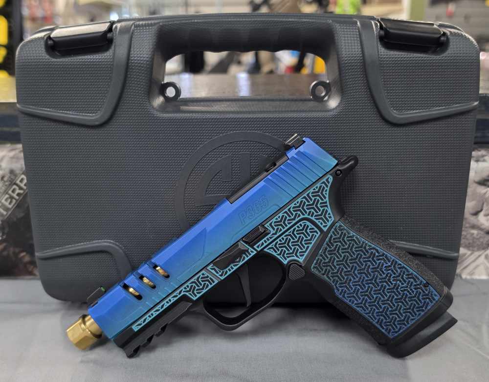Sig Sauer XMACRO 9MM 4.3" 17RD Shark Coast 365XCA9GJBGOLDSCT NOCCFEE!-img-0