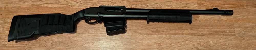 Remington 870 DM Pump Action 12 Gauge Shotgun-img-3