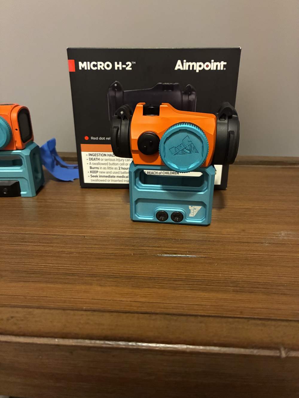 Aimpoint H-2  Orange  white phosphor-img-0