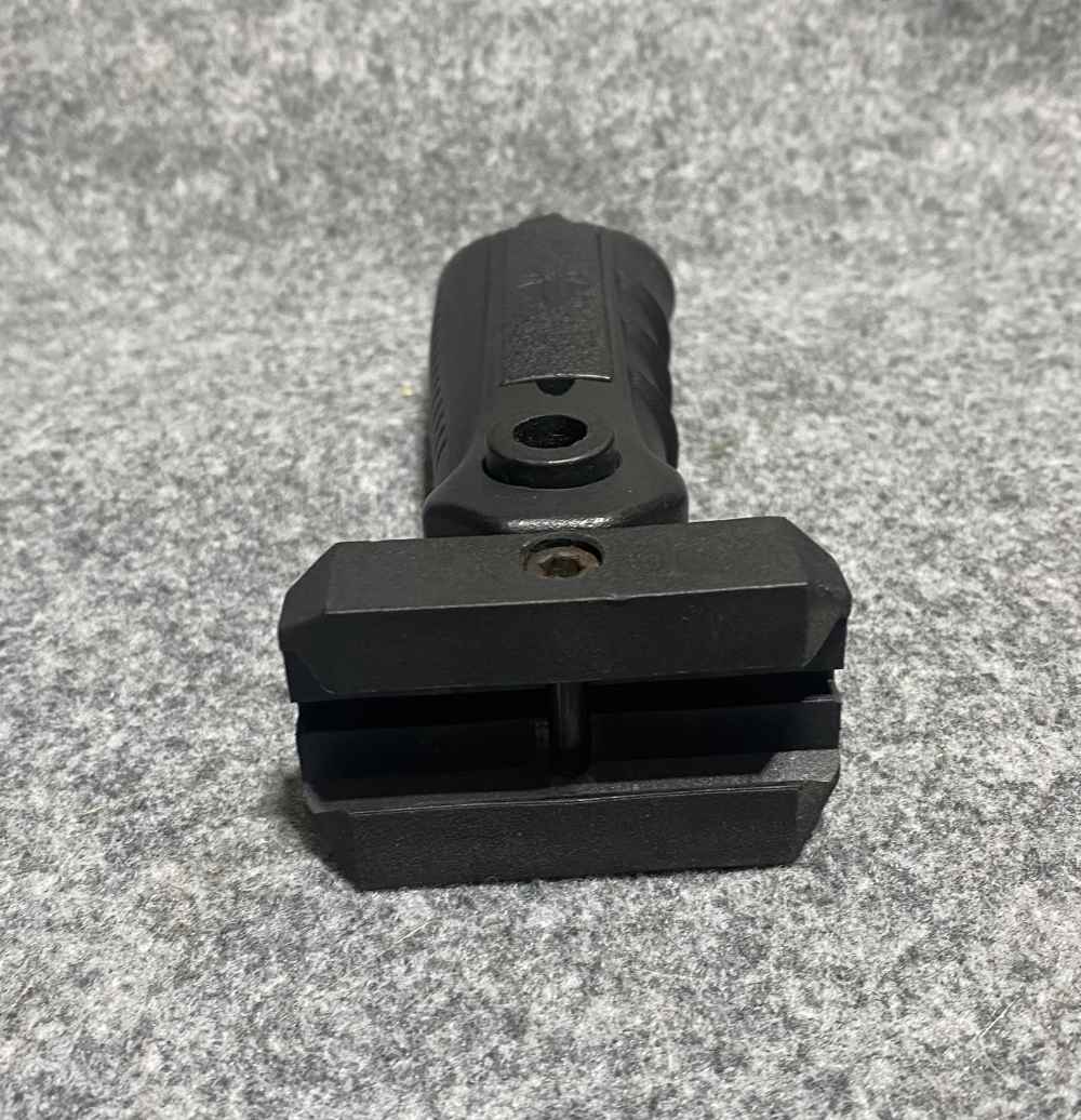 UTG Foregrip AR Collapsable with Storage-img-2