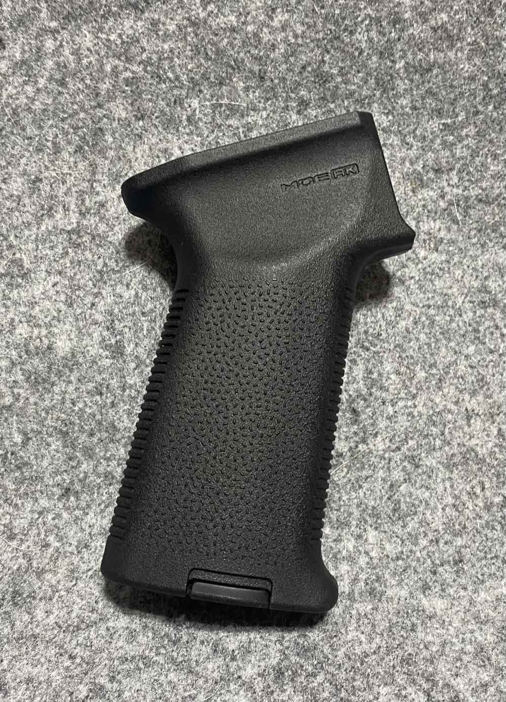 Magpul AK Pistol Grip with Storage AK-47-img-0