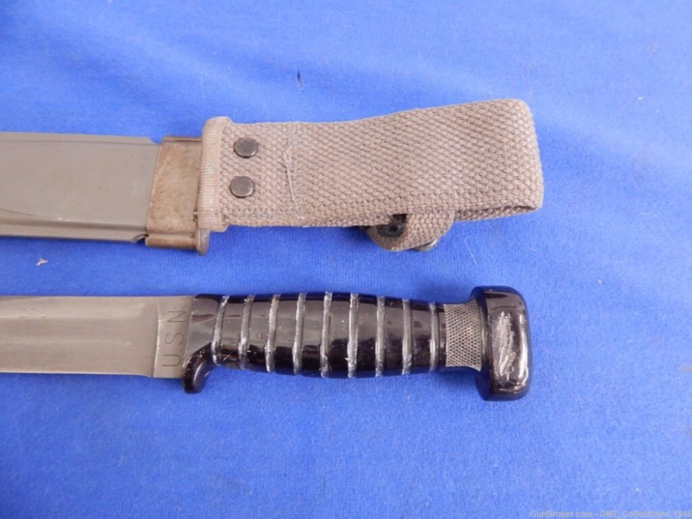 WW2 WWII US Navy MK1 Fighting Knife with Scabbard-img-5