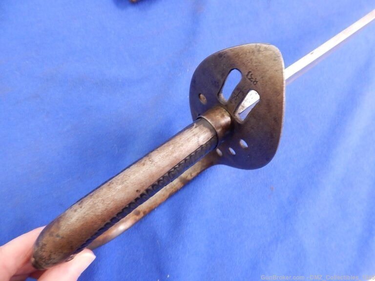 1831 Austrian Heavy Combat Sword with Scabbard-img-4