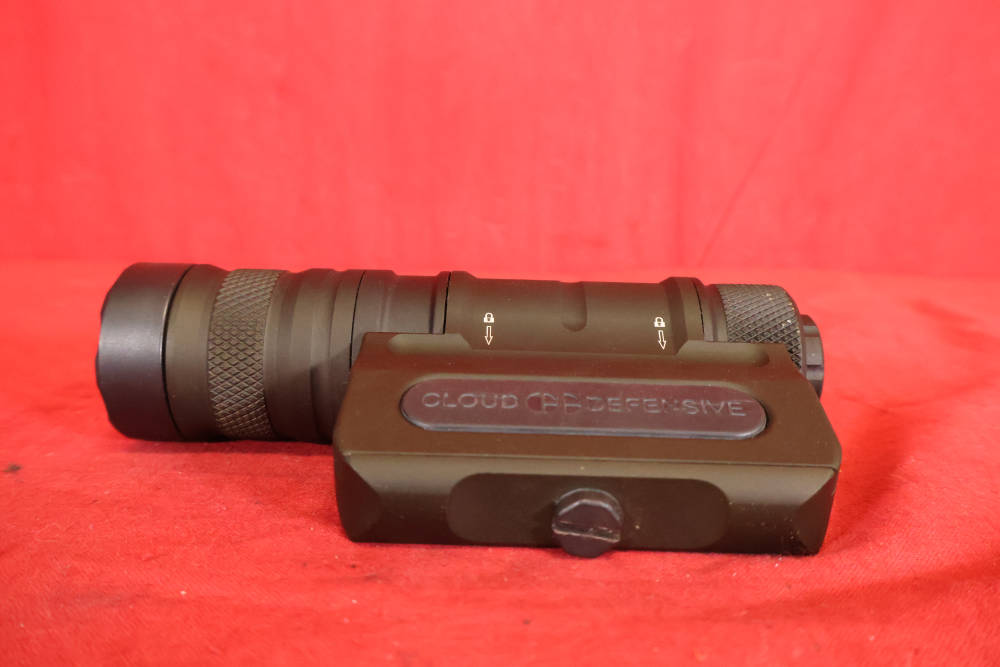 Cloud Defensive OWL Weaponlight OD Green w/ integral Pressure Pad Mount-img-4