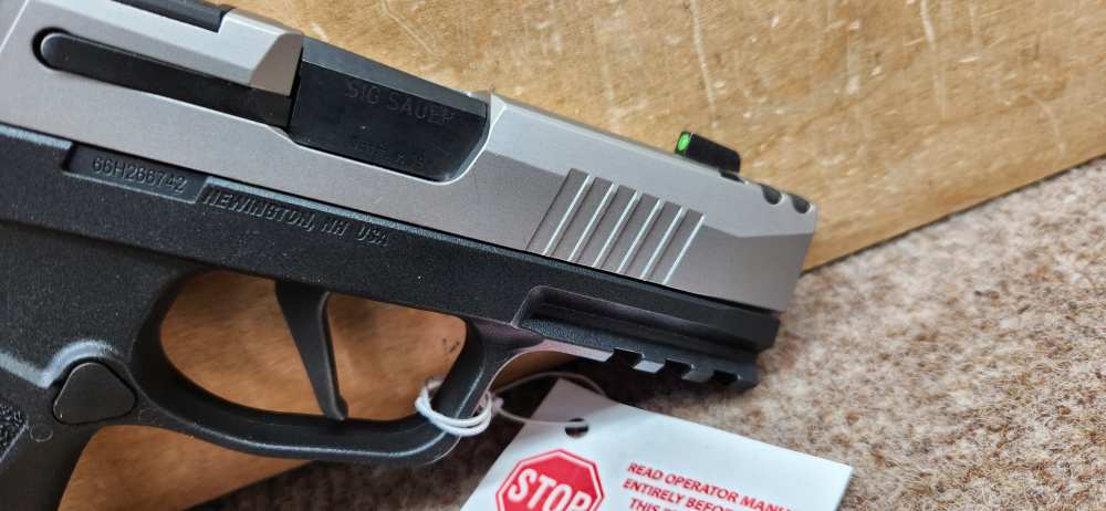 Sig Sauer p365 X Macro Comp 9mm Semi Auto Pistol -img-7