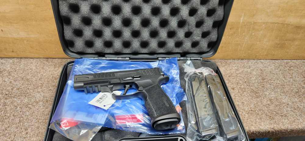 Sig Sauer P365 Fuse COMP 9mm Semi Auto Pistol-img-0