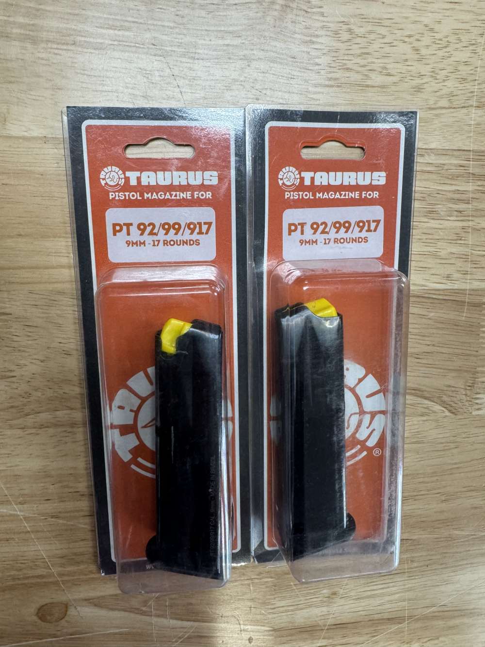 Taurus PT92/99/917 mags x 2 new in pack 17 round 9mm PT99-img-0