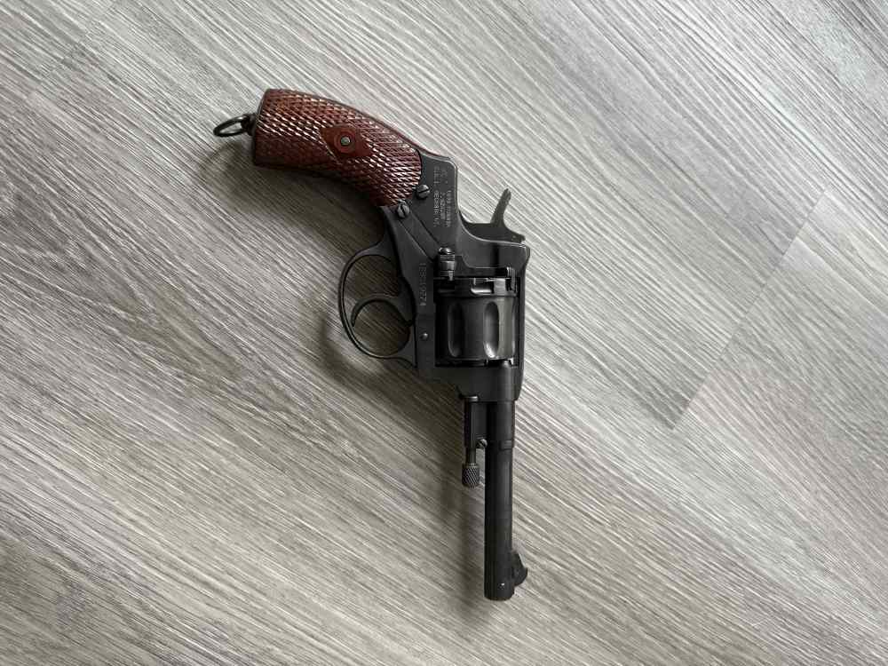 Nagant revolver made by Tula 1932 -img-3